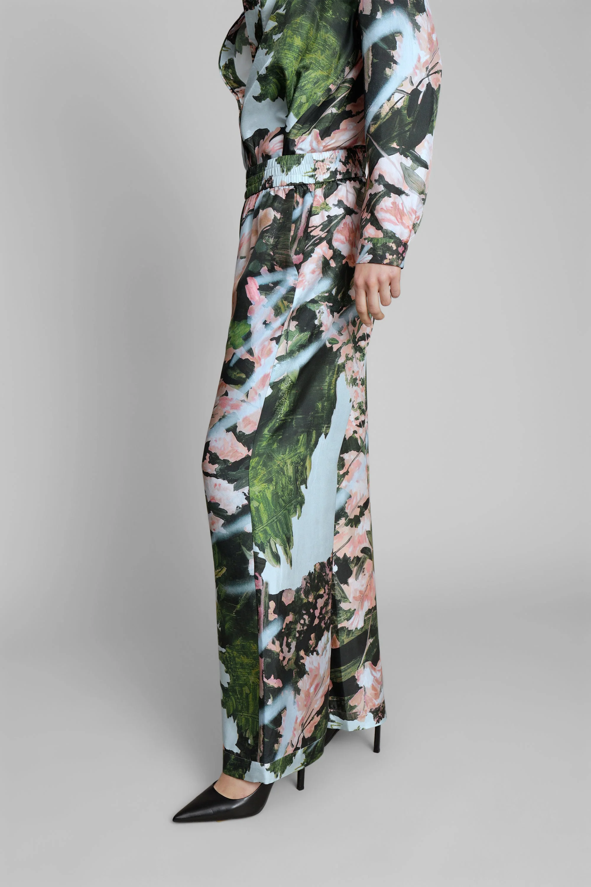 ARUM - ROSE - Image 3