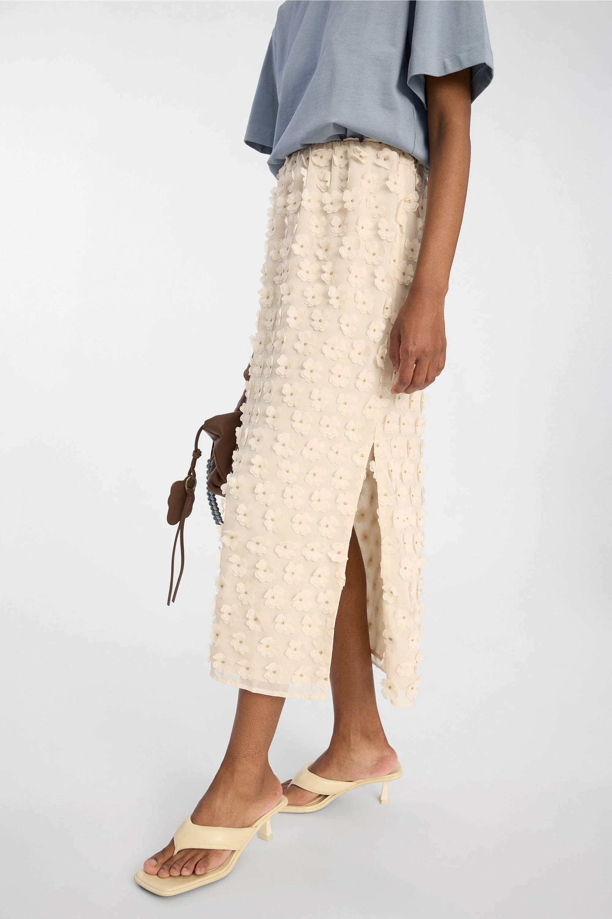 BLOOMY - CREME - Image 3