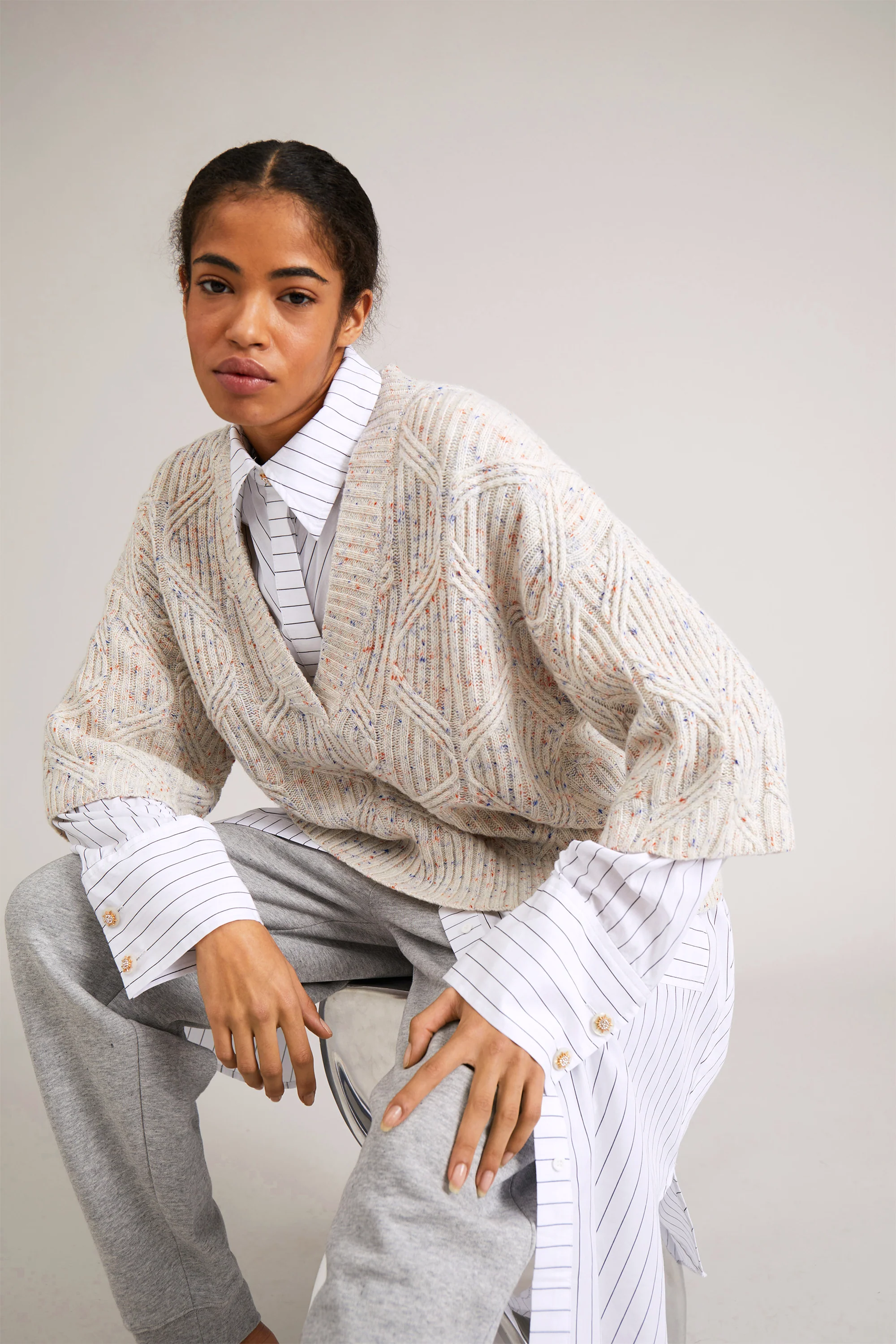 CLYDE - WHITE - Image 3