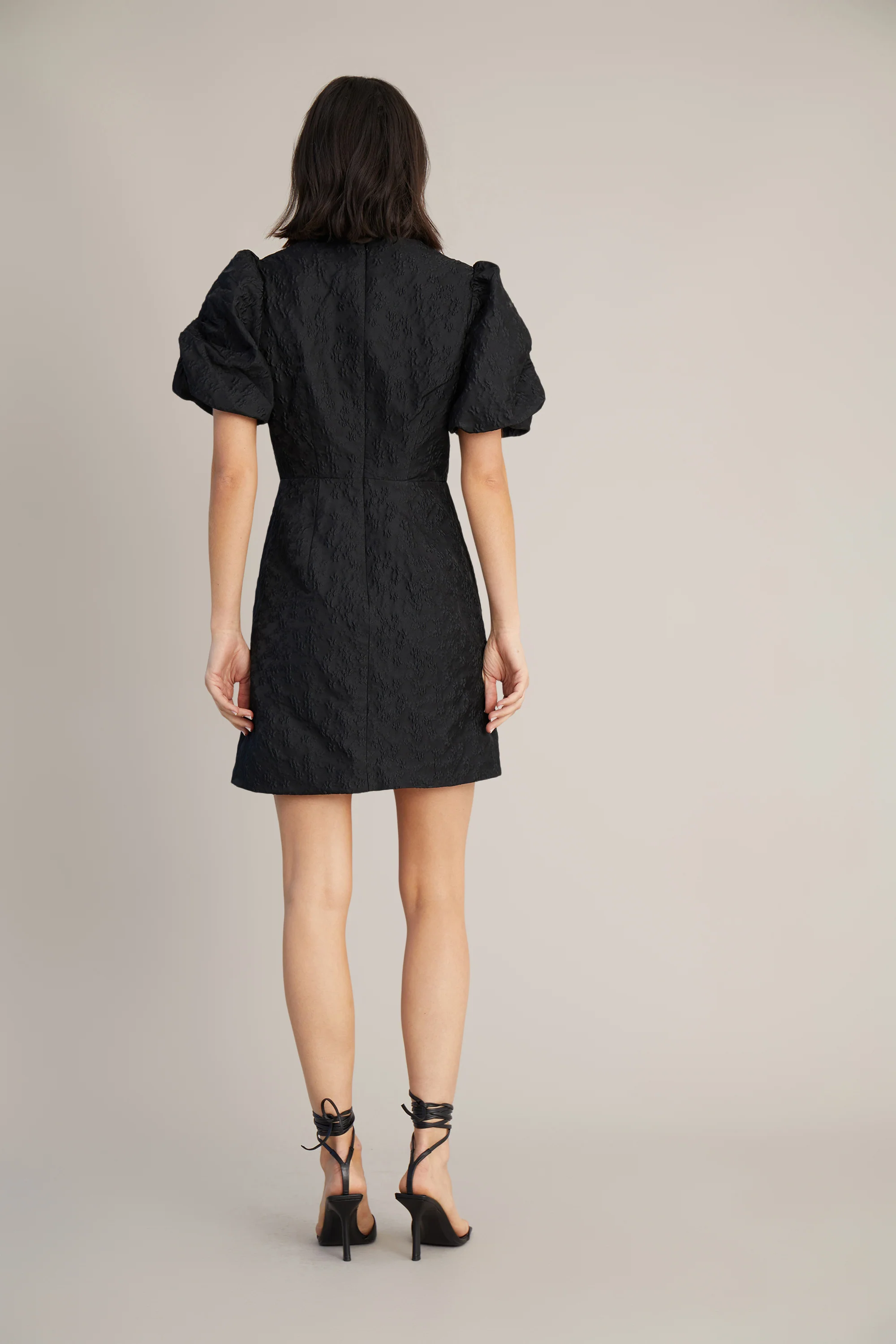 DELIVER - BLACK - Image 4