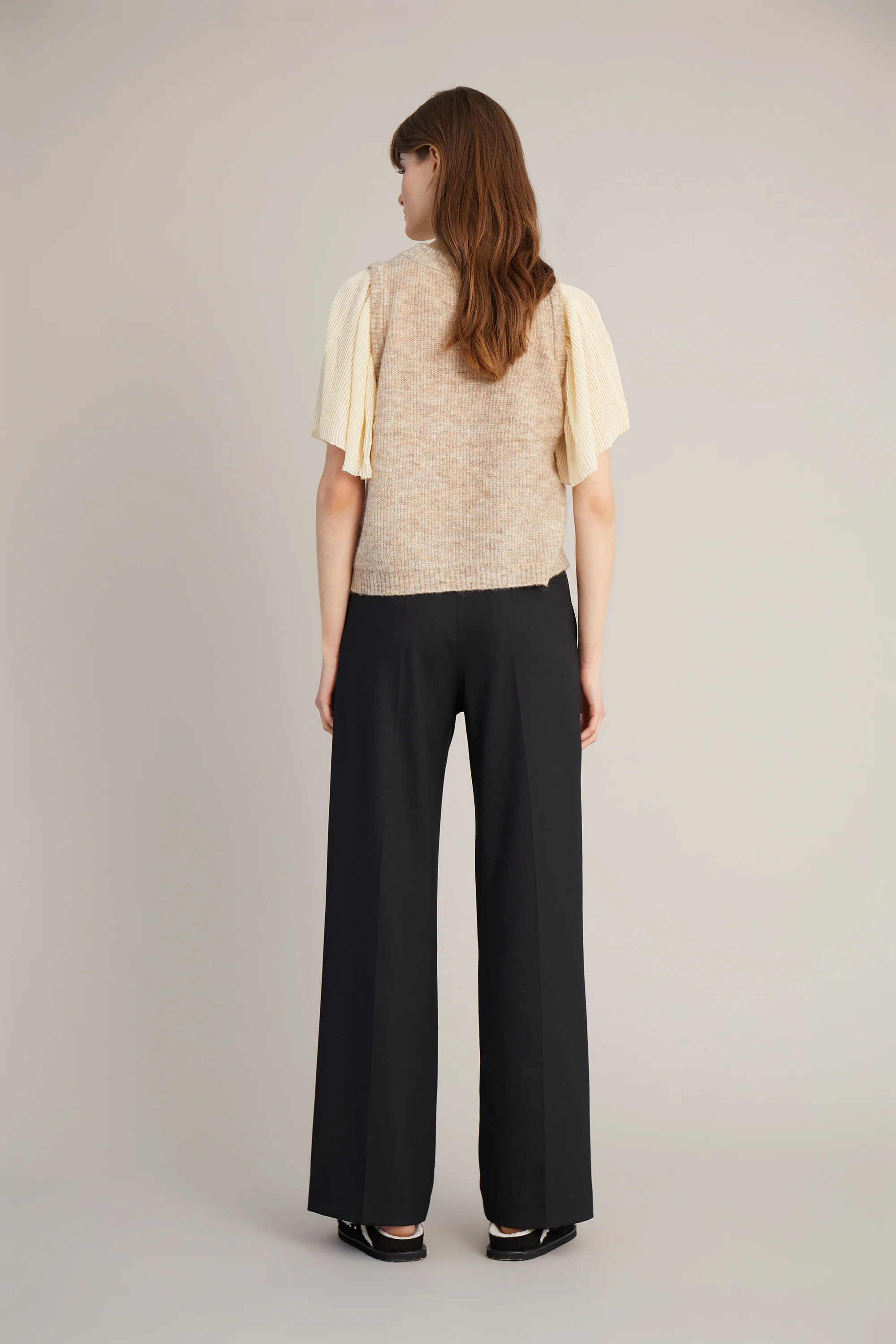 DEVOTED - CREME - Image 5