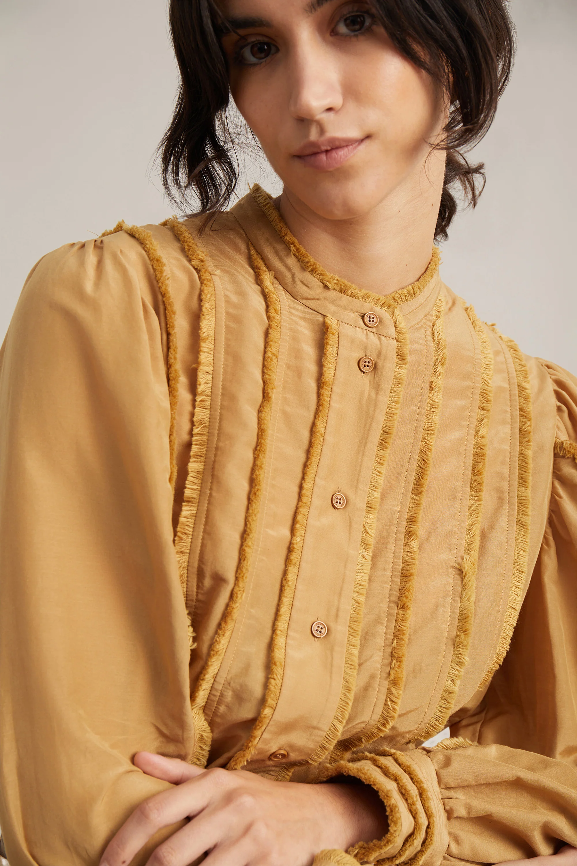 DIGNITY - GOLD - Image 2