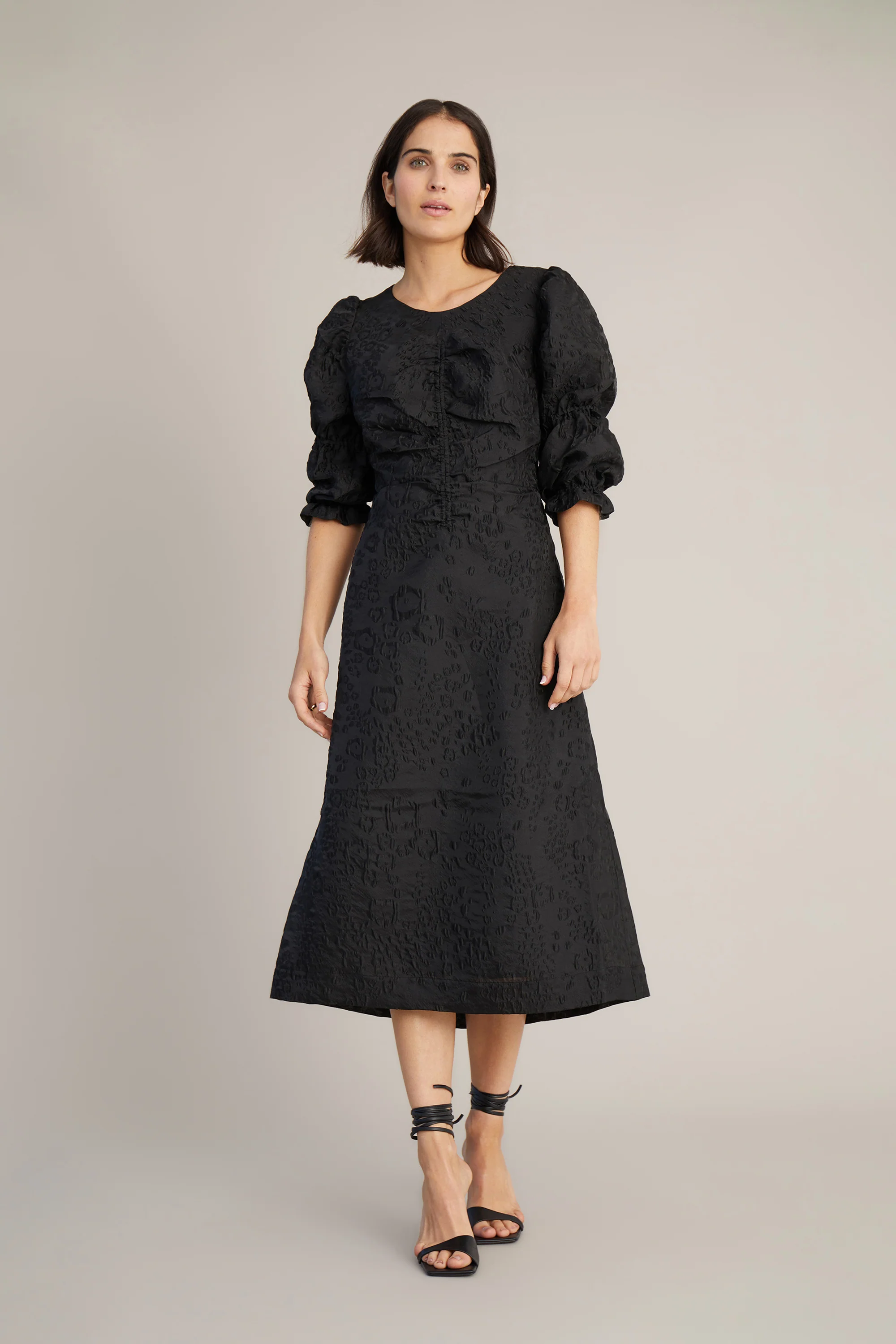 DOLCINA - BLACK
