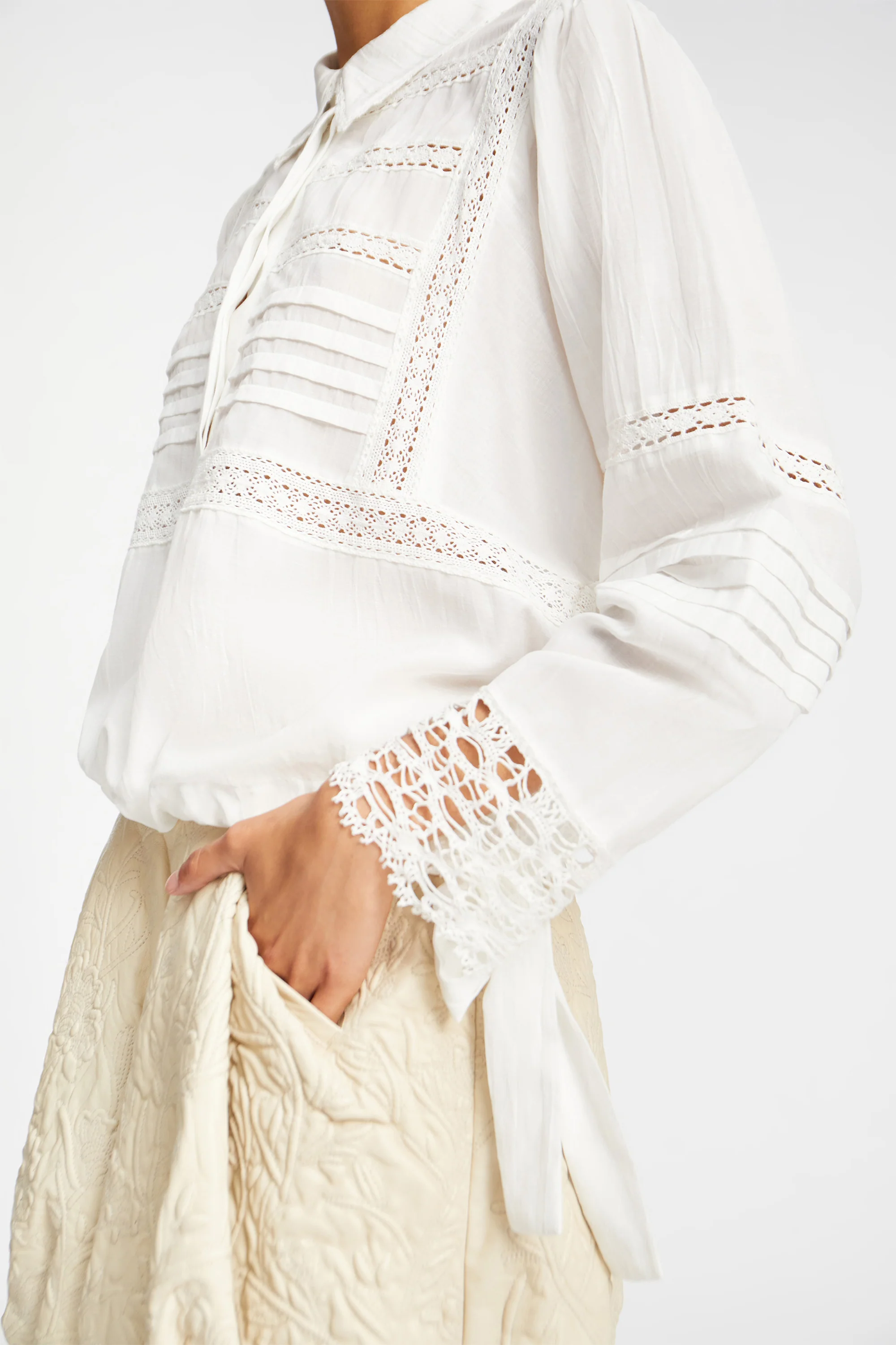 FERDIE - WHITE - Image 4