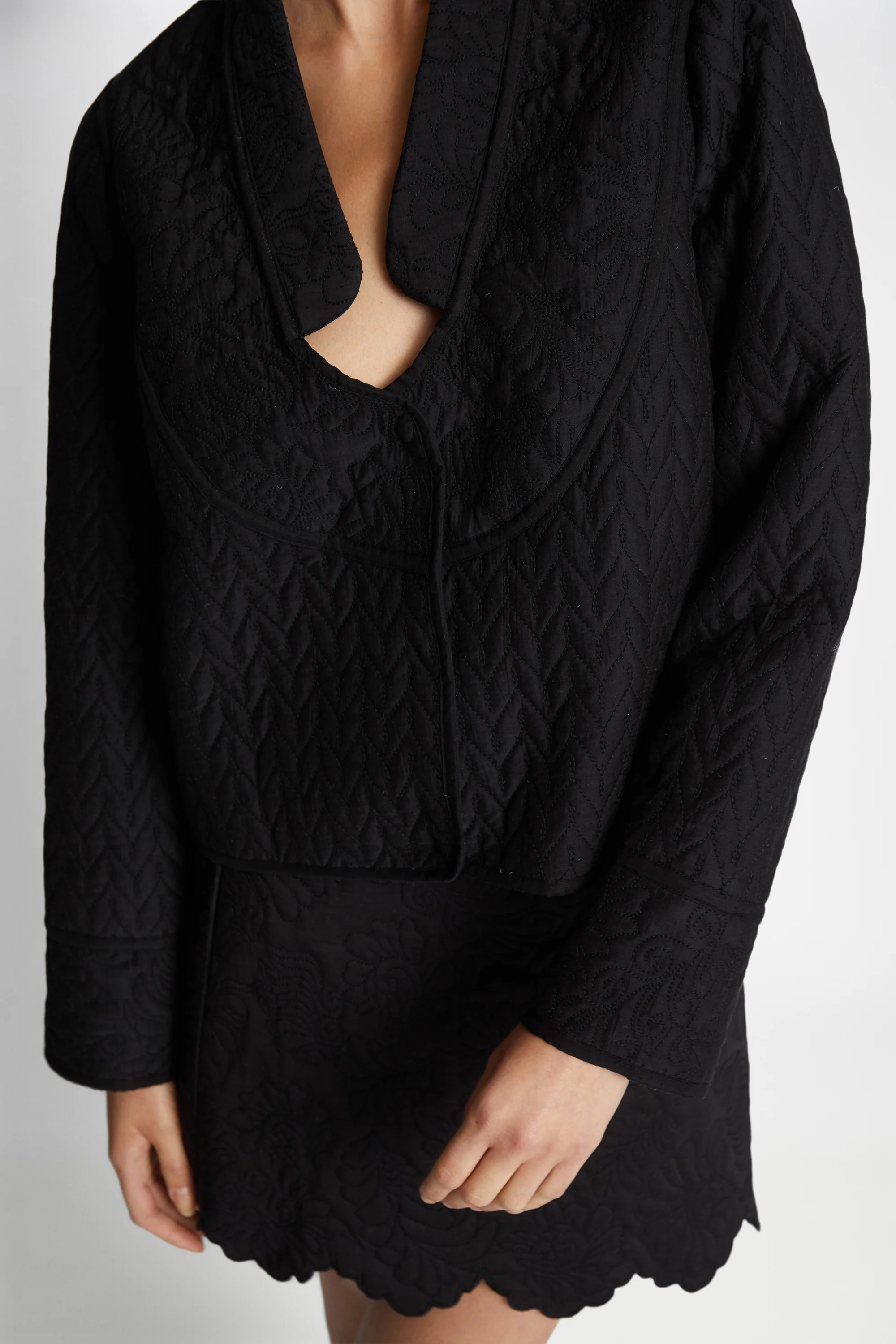 FLOSSIE - BLACK - Image 4
