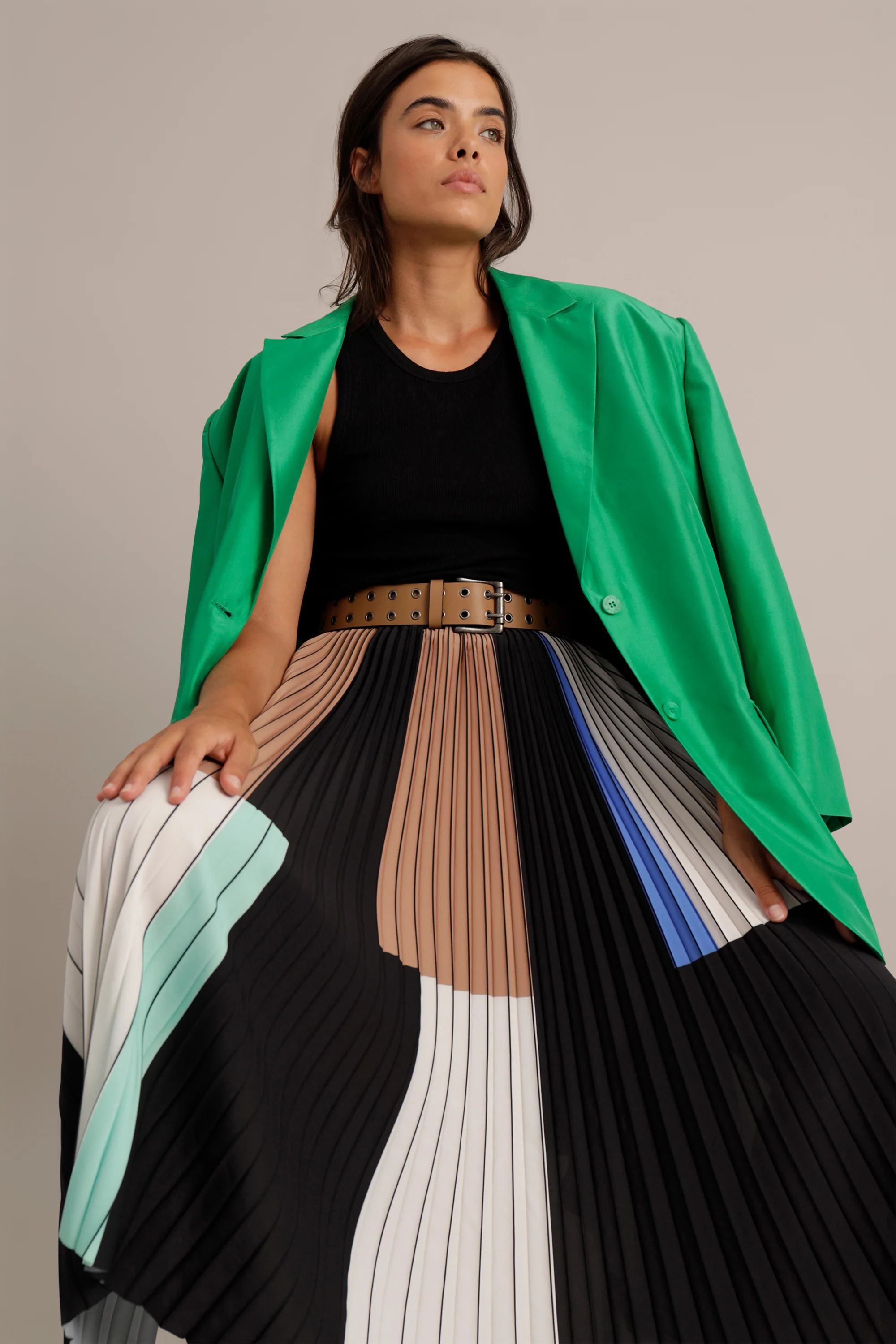 JUSTINCA - BLACK - Image 2
