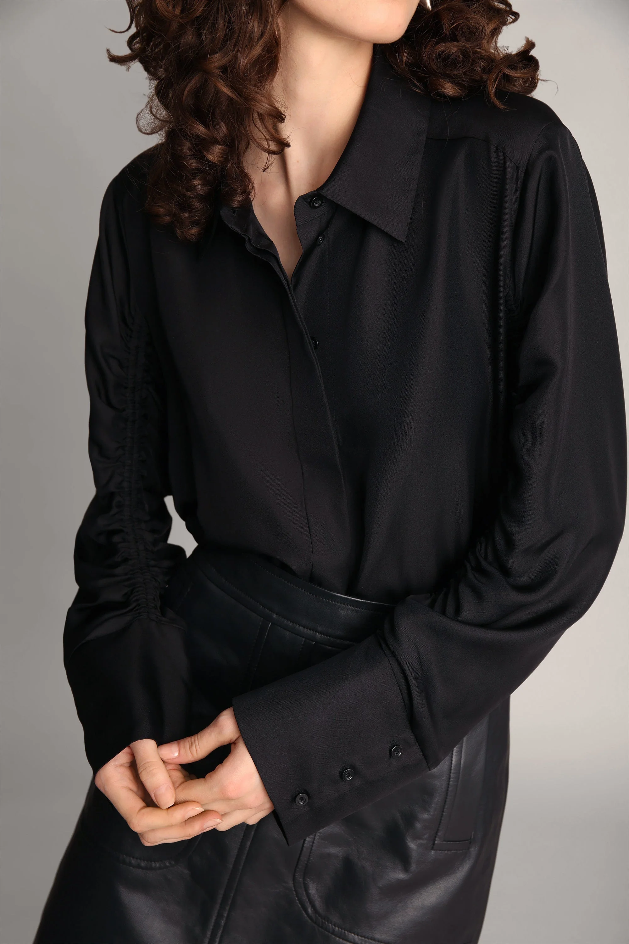LESLEA - BLACK - Image 4