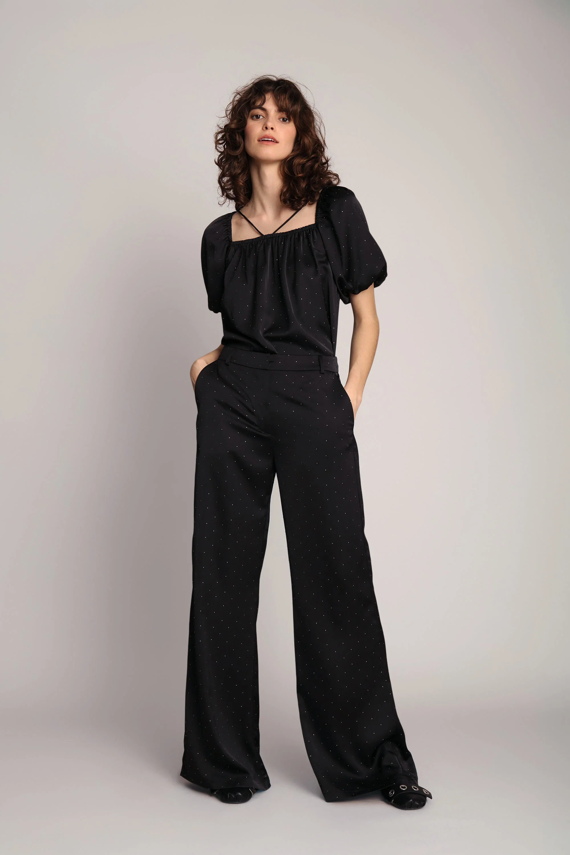 LEXINGTON - BLACK - Image 2