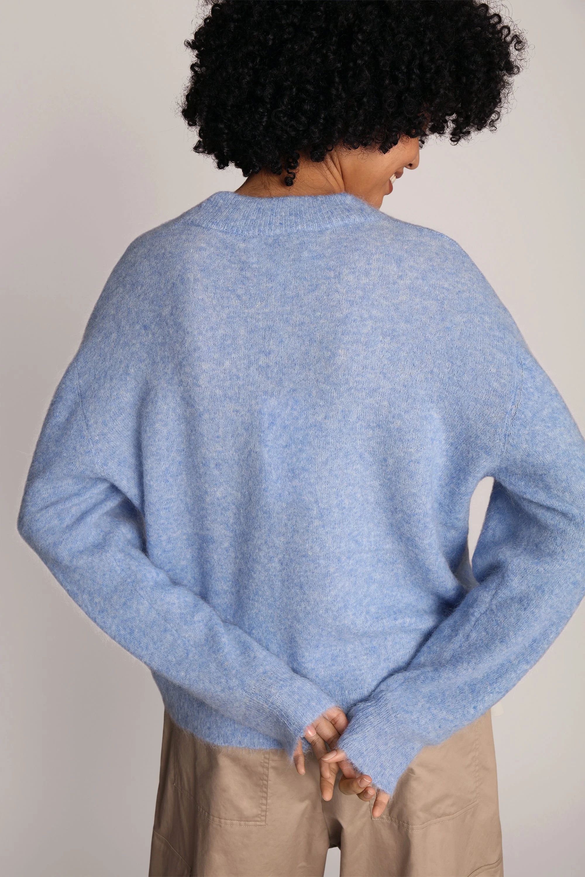 LIZZA - BLUE - Image 4