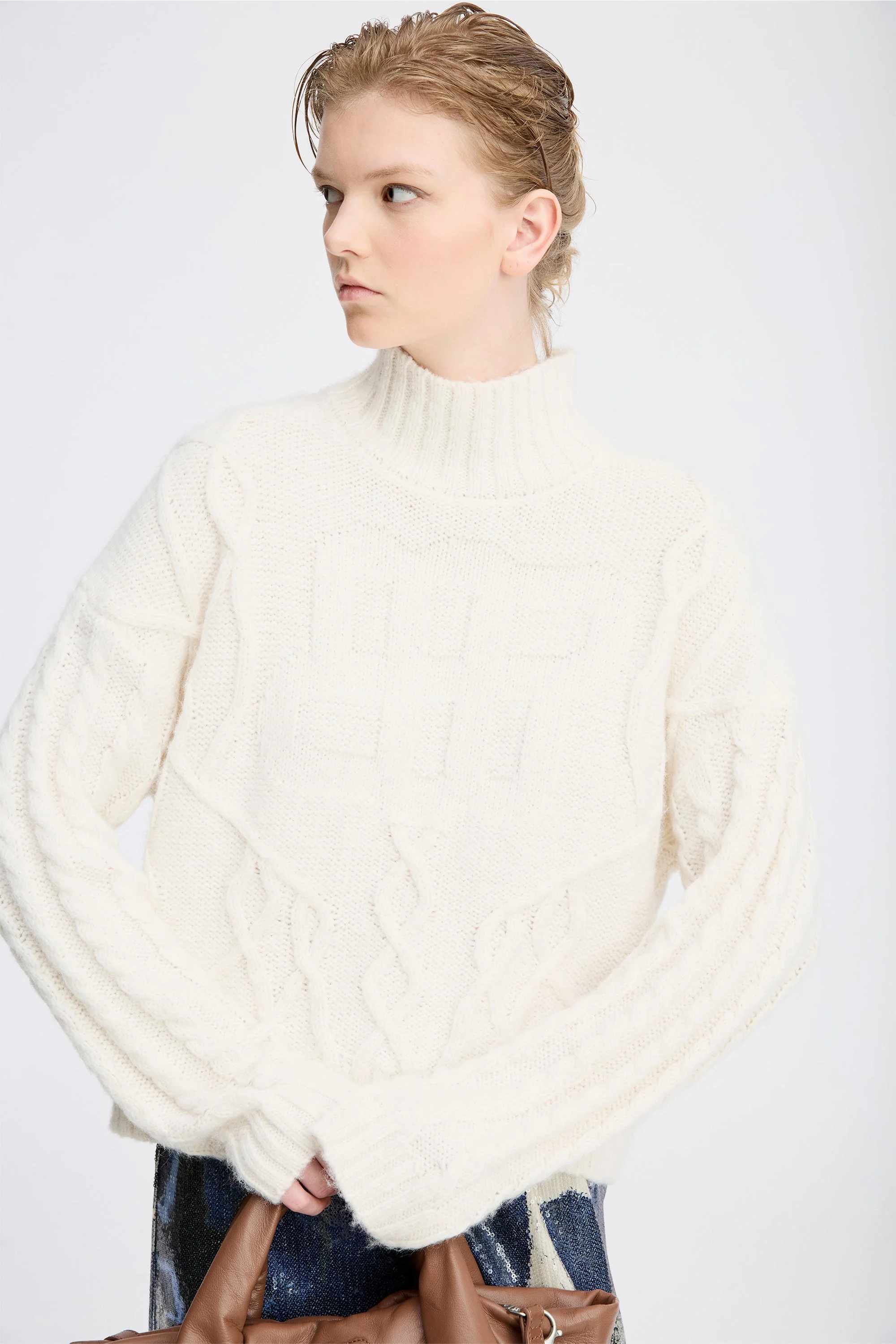 LOGANBERRY - IVORY - Image 3
