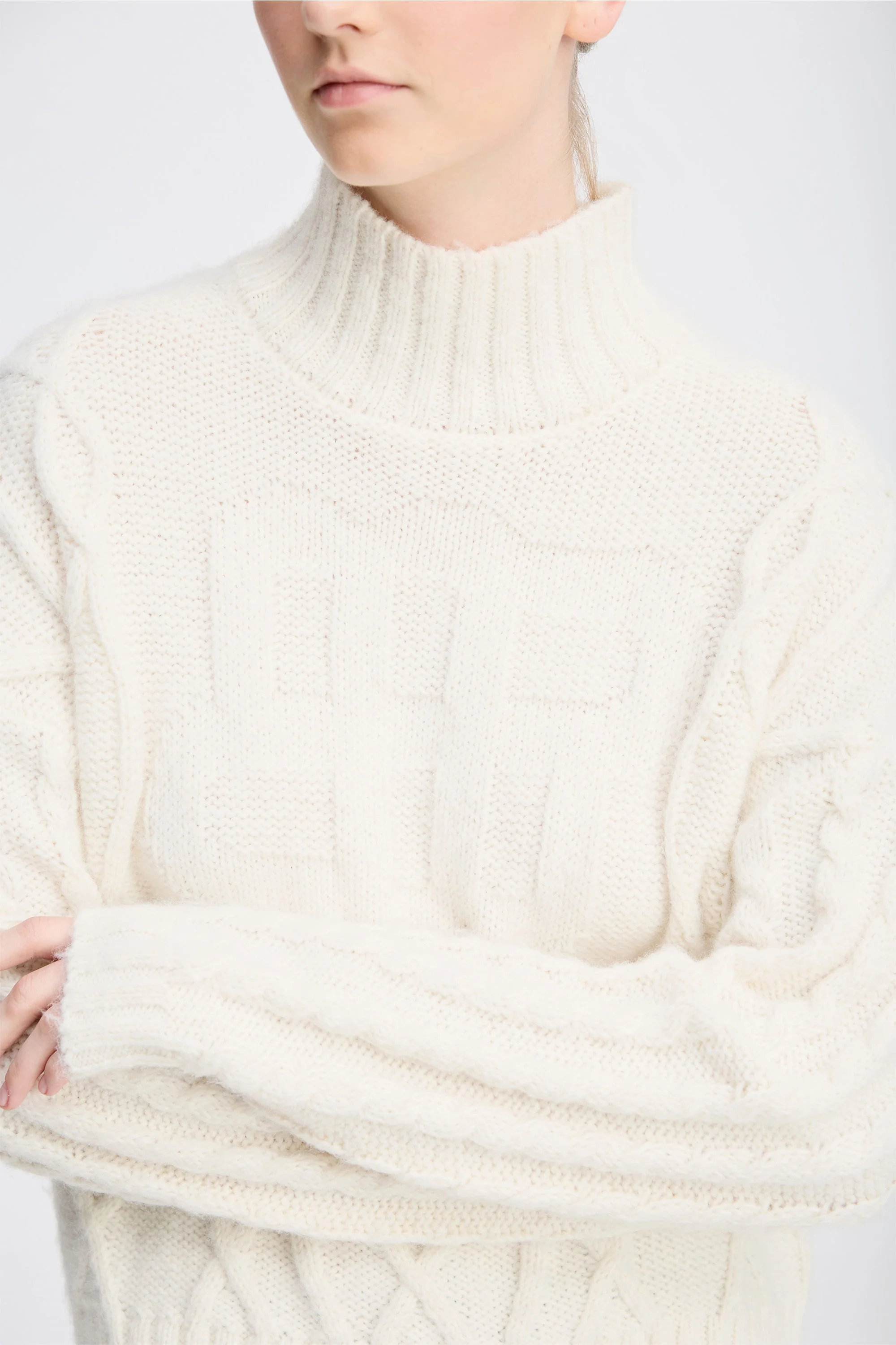 LOGANBERRY - IVORY - Image 4