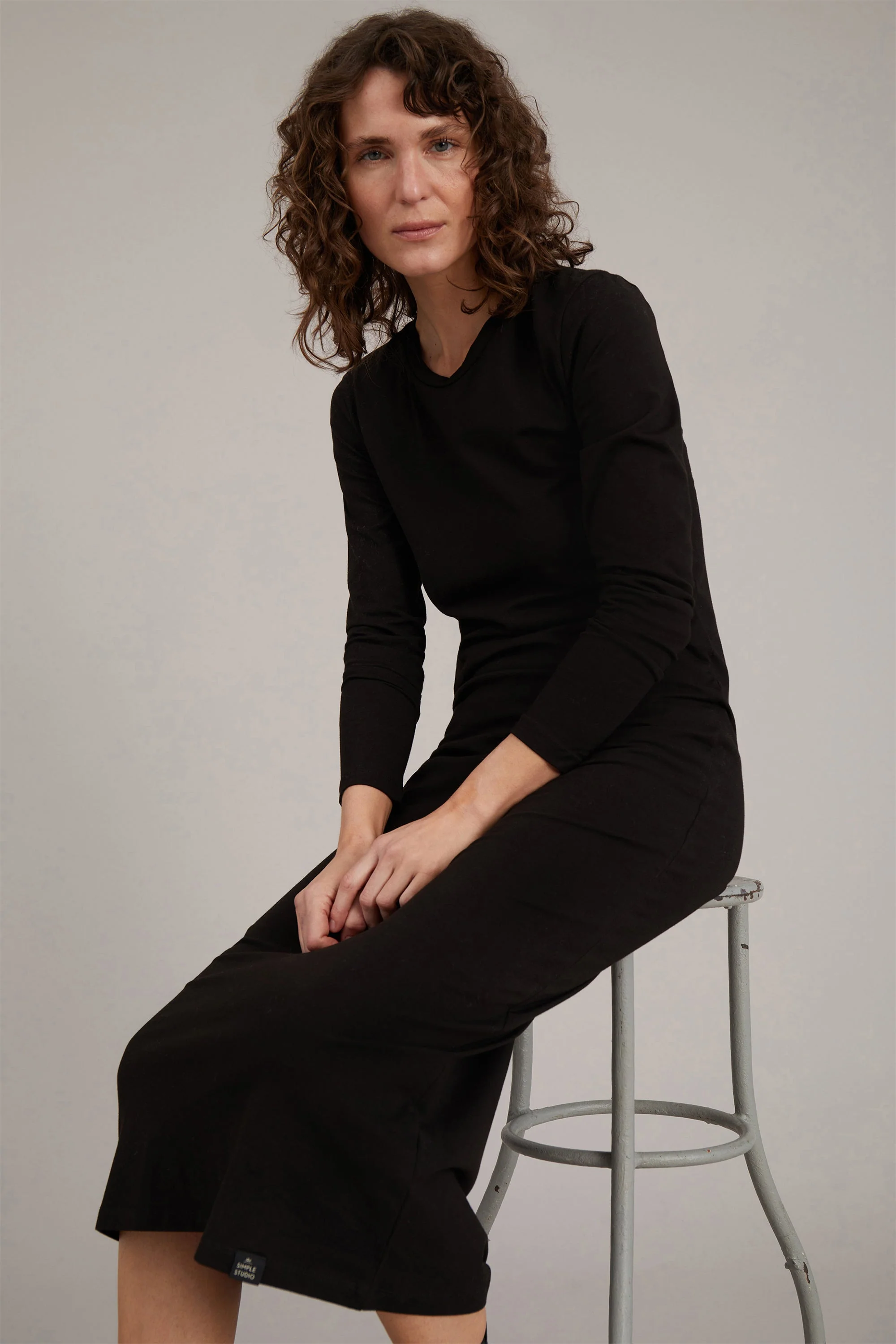 LOVING - BLACK - Image 2