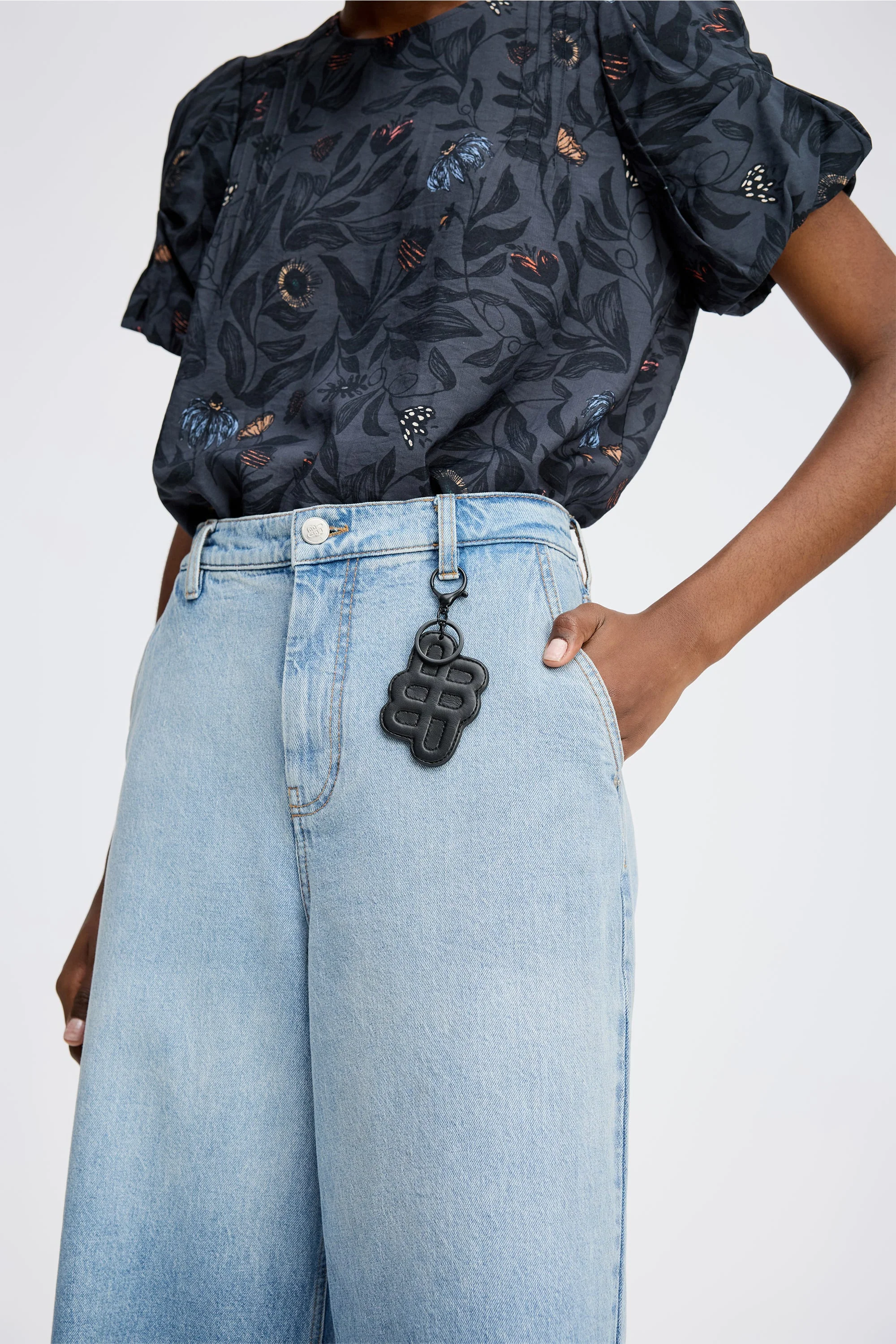 LYNWOOD - BLACK - Image 3