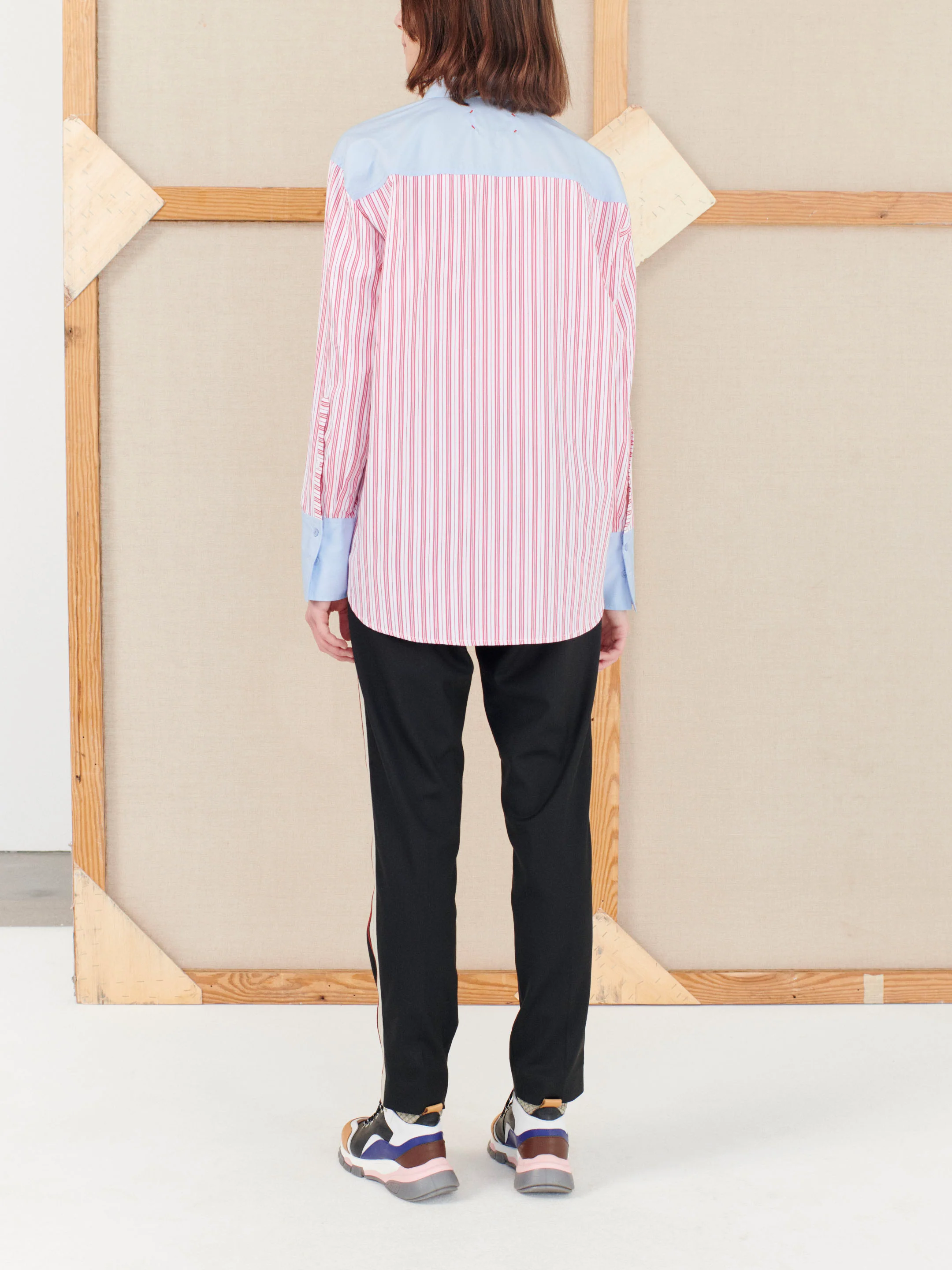 NOEL - RED - Image 3