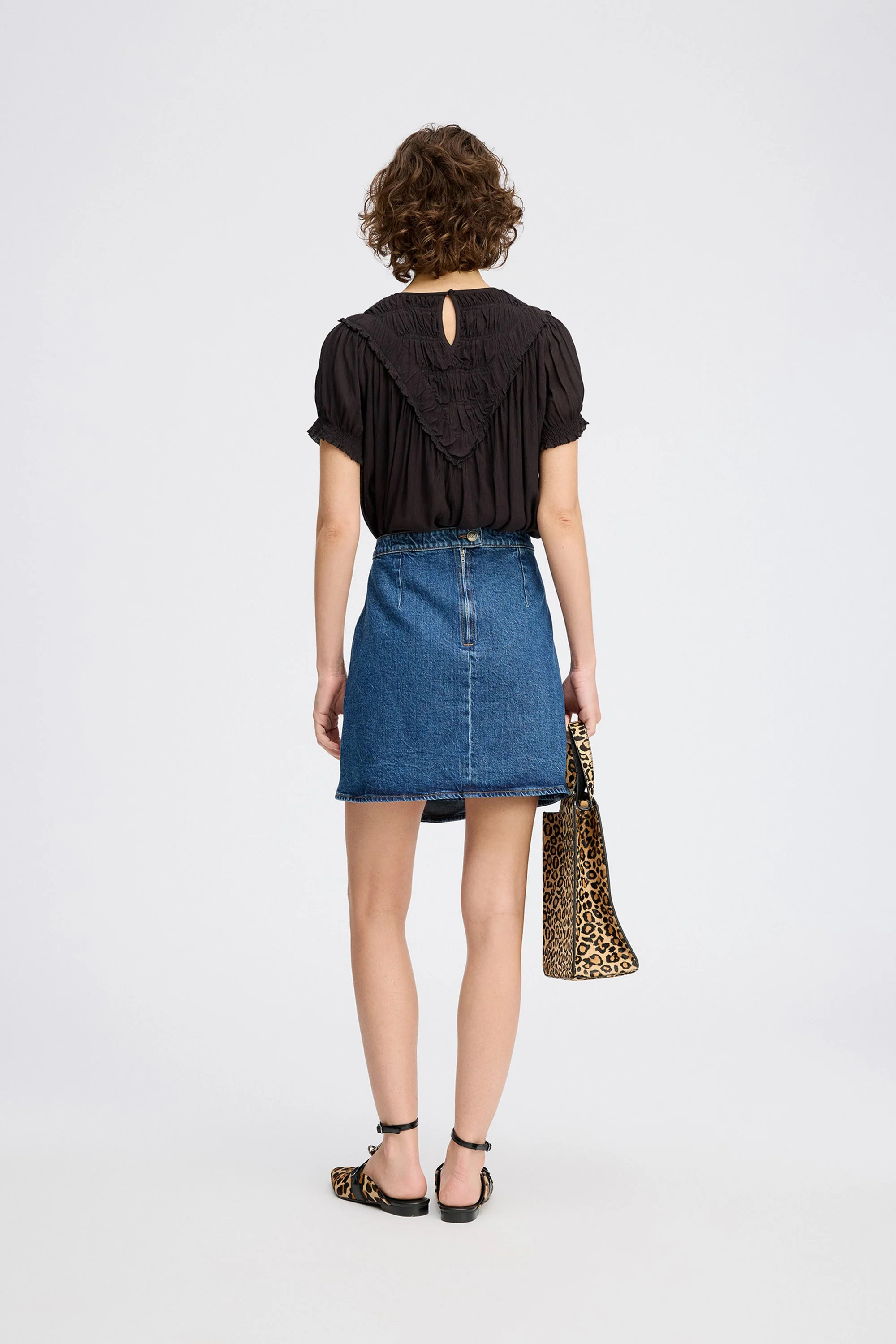 PERILLA - BLACK - Image 4