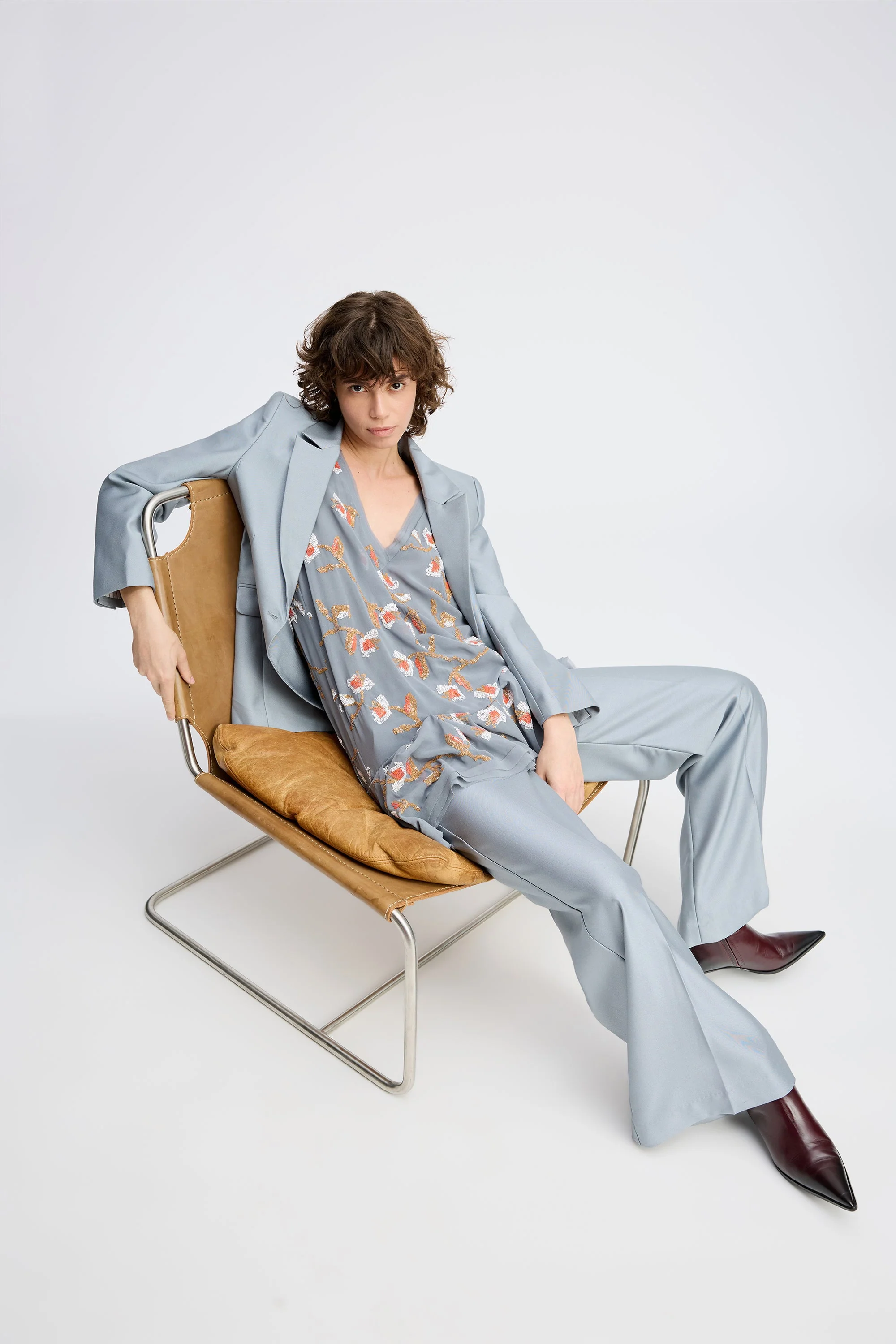 RECENT - GREY - Image 5