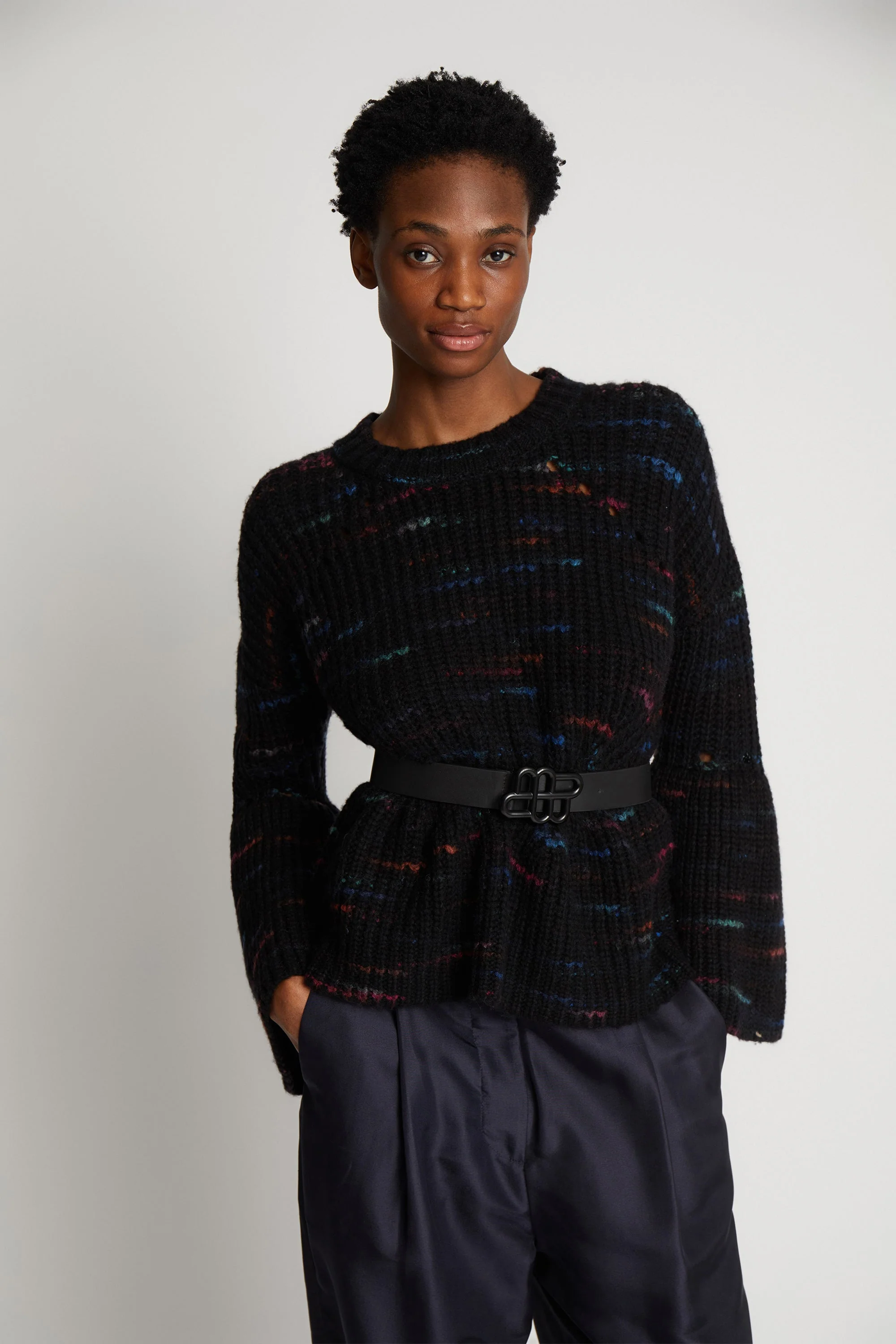 SORINA - BLACK - Image 3