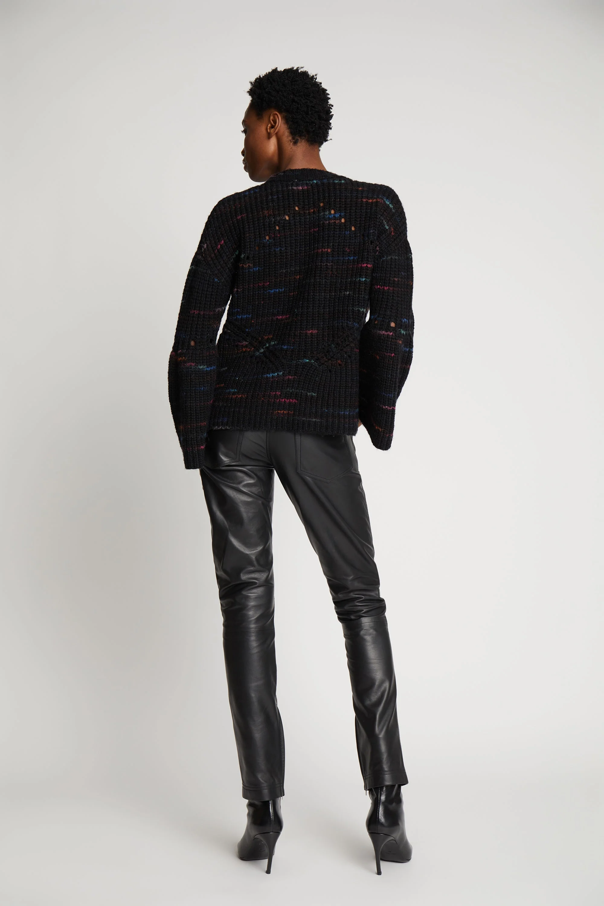 SORINA - BLACK - Image 4