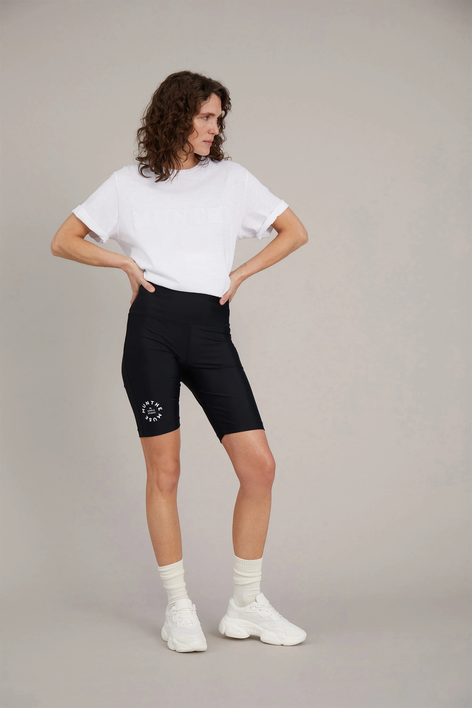 SUMMER - BLACK - Image 4