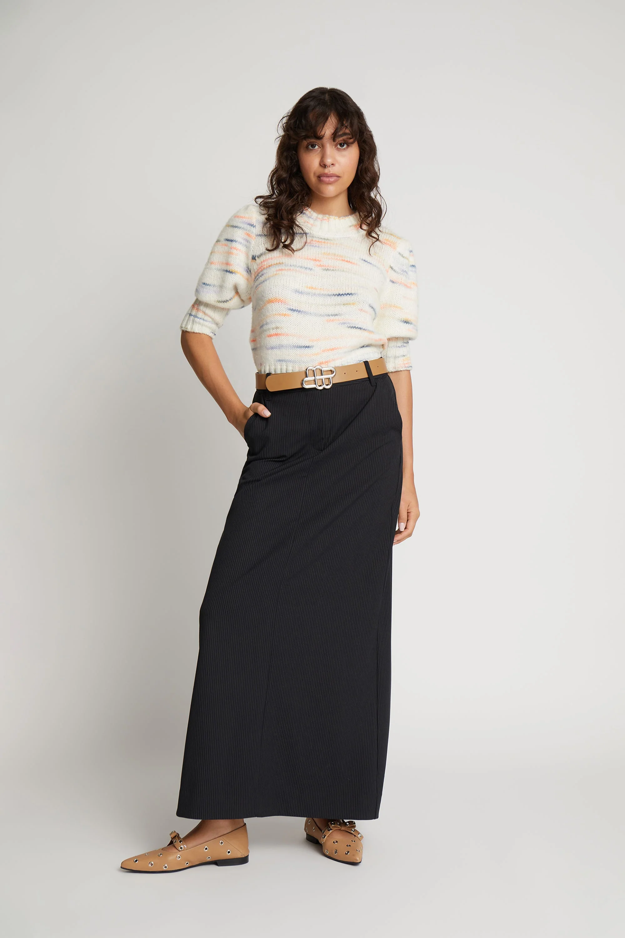 SUTTLE - BLACK - Image 2