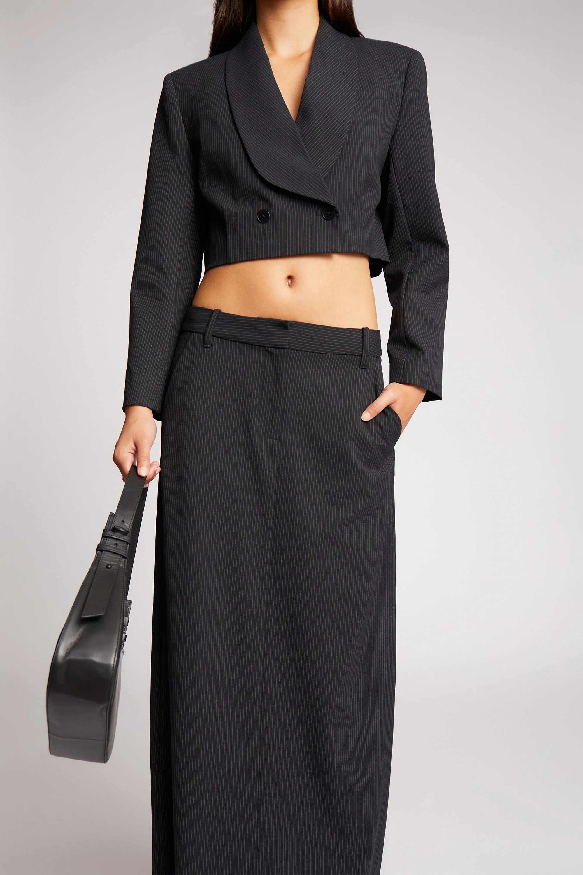 SUTTLE - BLACK - Image 3