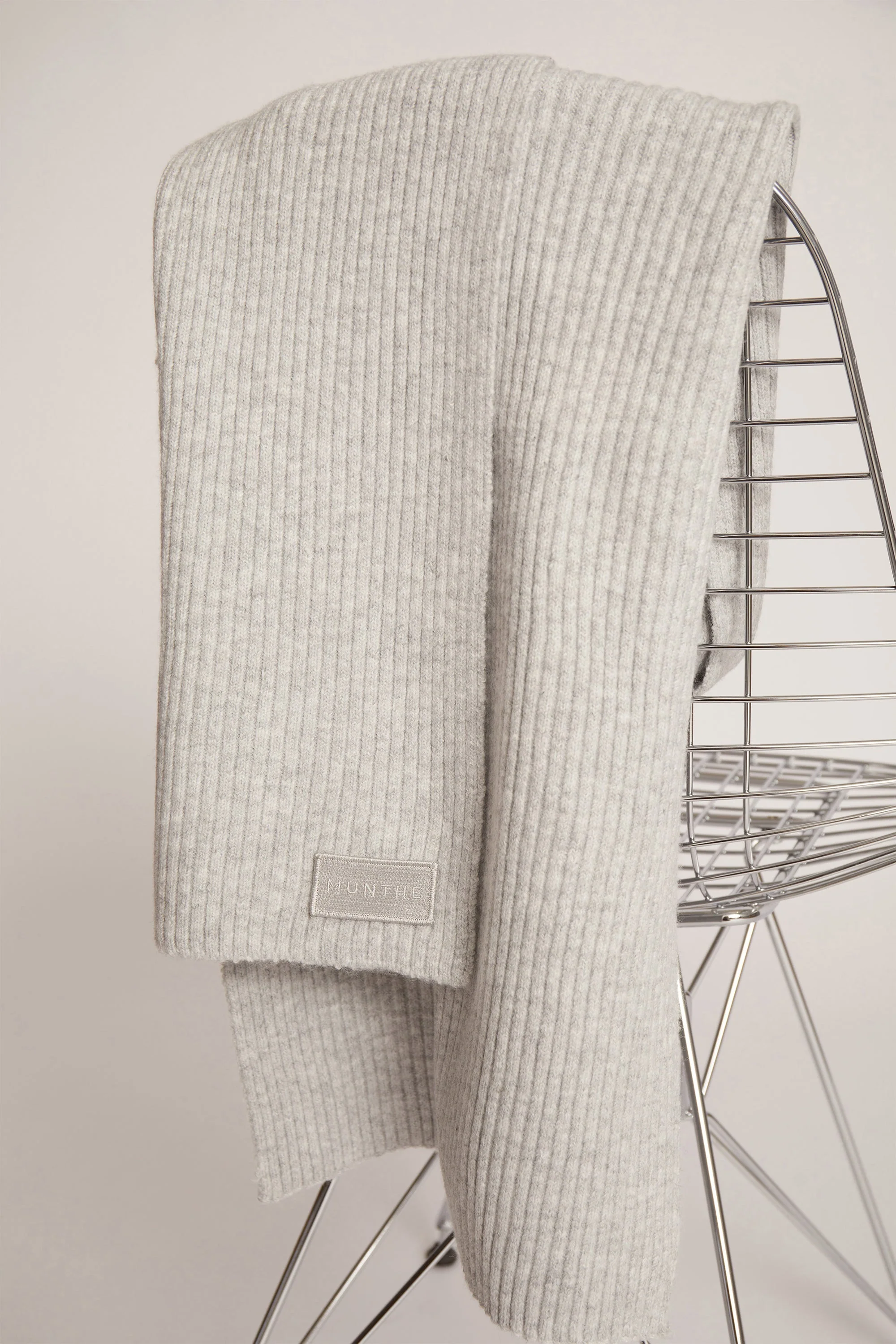 TARISMA - GREY - Image 3