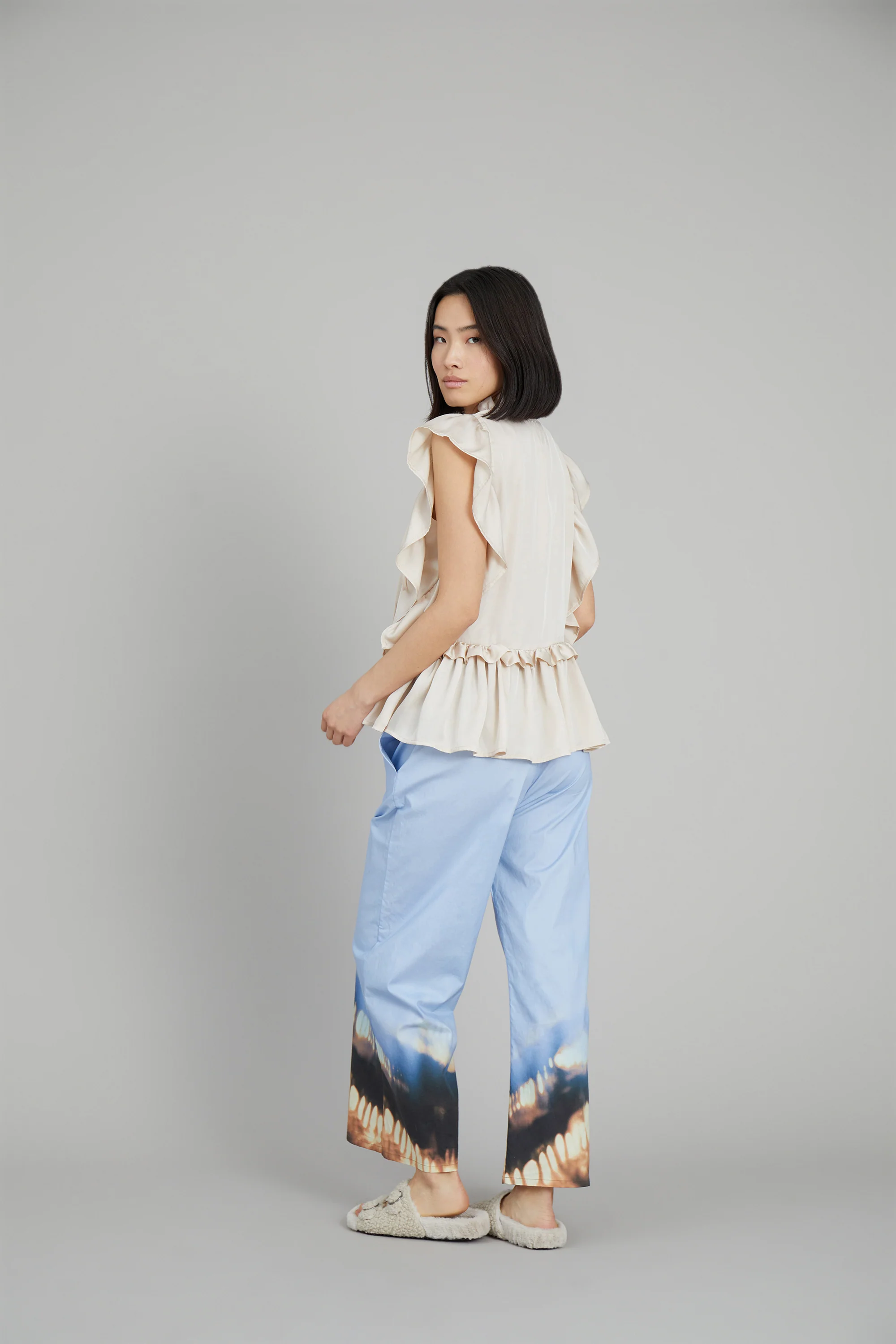 VOX - BEIGE - Image 3